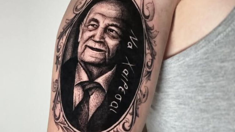 Photorealistic tattoo